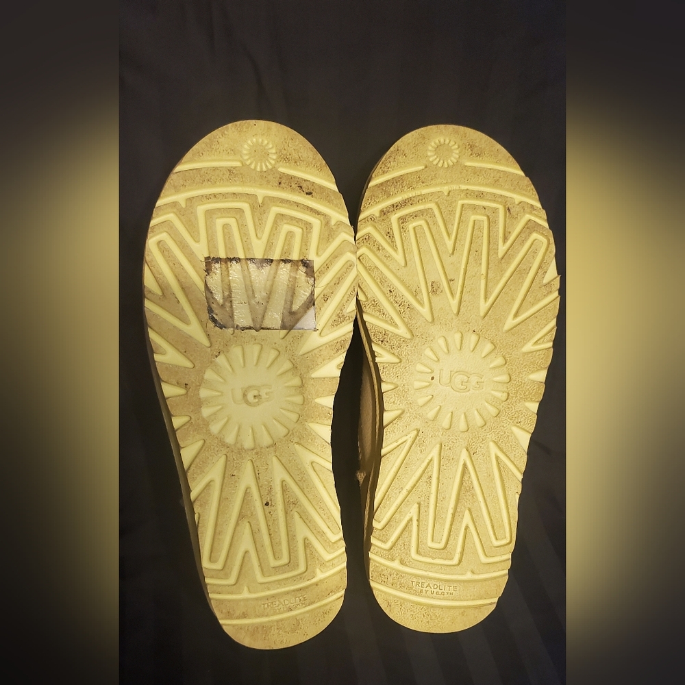 Ugg Classic Ultra Mini - image 5